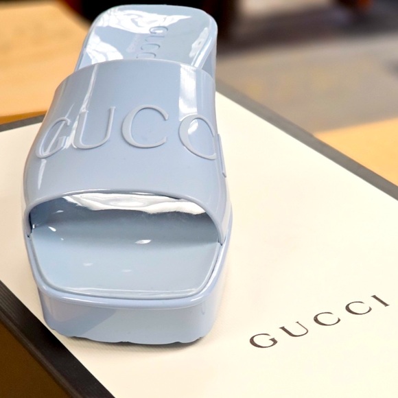 Gucci rubber platform slides - Picture 2 of 4